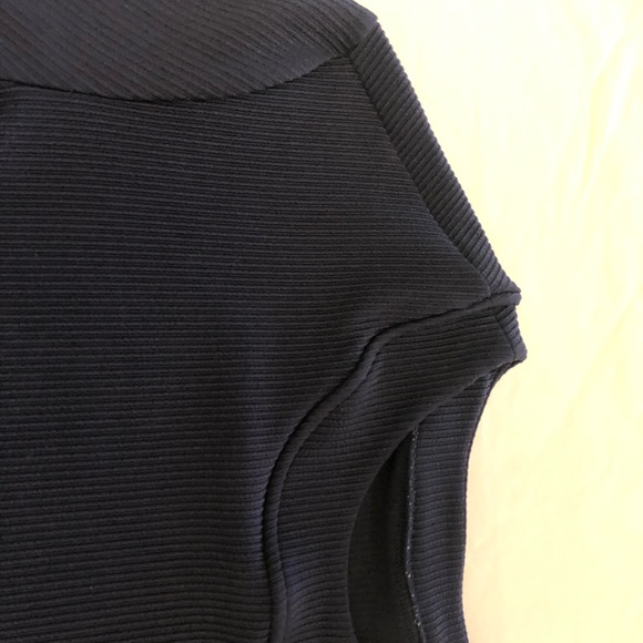 Blue Top Size Medium - Picture 4 of 5